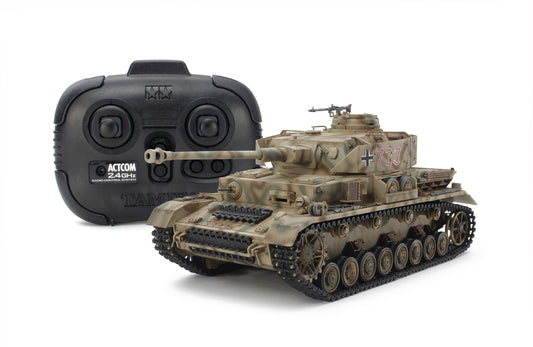Tamiya 1/35 Panzerkampfwagen IV AUSF.J with Control Unit RC Tank Kit