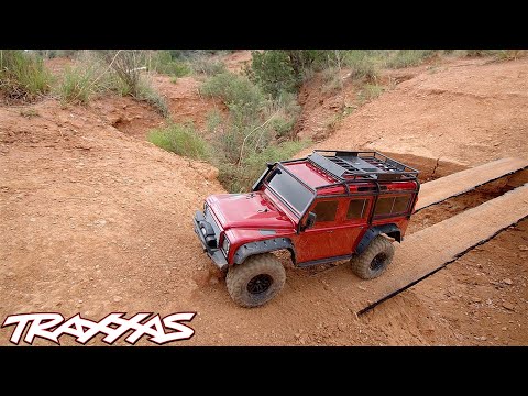 Traxxas TRX4 Defender Trail Crawler (GREY) RTR *SOLD OUT*