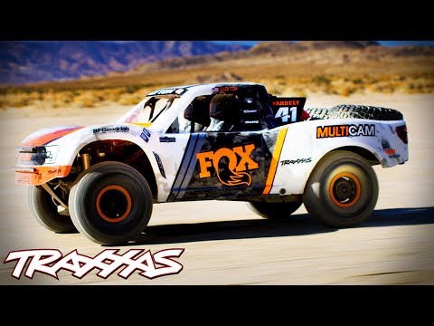 TRAXXAS UNLIMITED DESERT RACER TRUCK UDR FOX EDITION W/LED RTR *SOLD OUT*