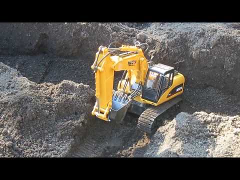 Playing With HUINA 1550 Excavator & 1540 Dump Track - Digging Action!